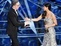 关于直击现场！决赛中美国队如何完成逆转获胜？的信息