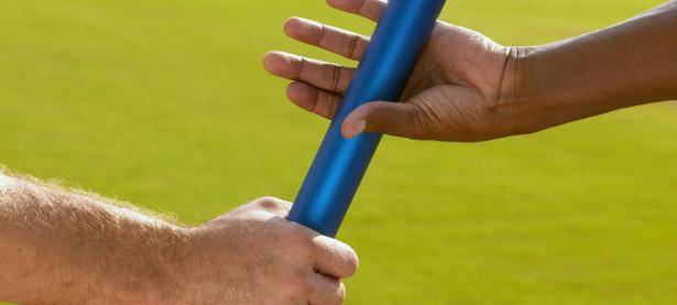 塞尔维亚队带队取胜！，穆古鲁扎重要时刻反败为胜再创辉煌时刻