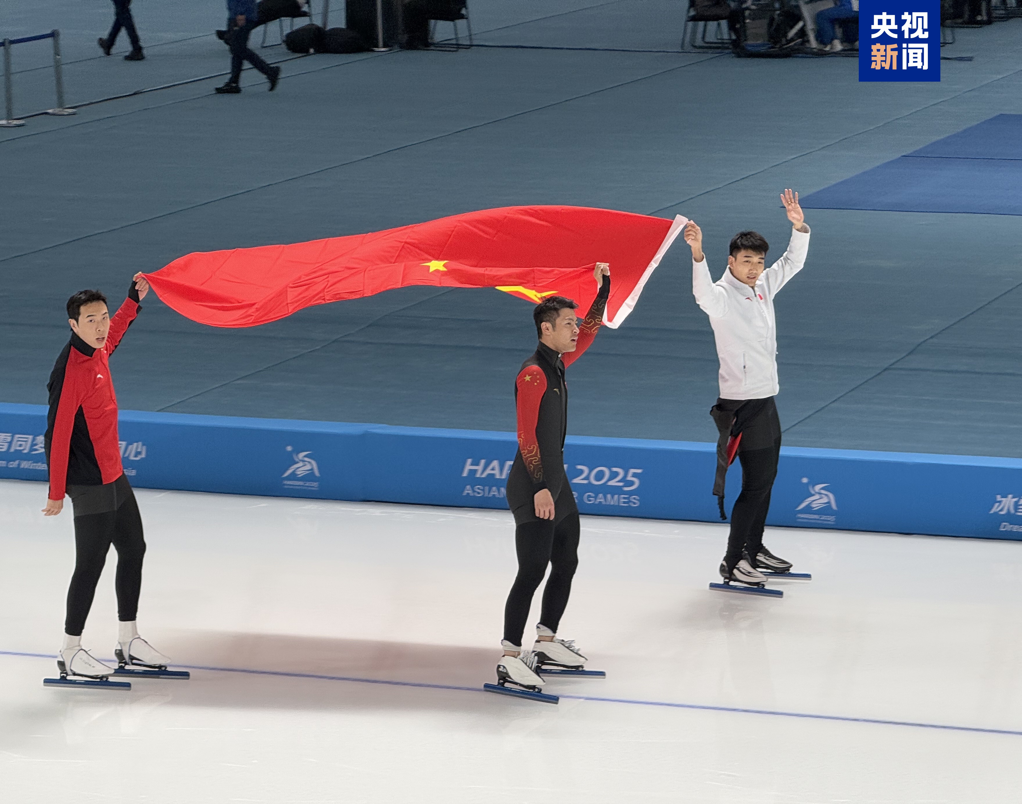 直击现场！决赛中中国队如何完成爆冷取胜？
